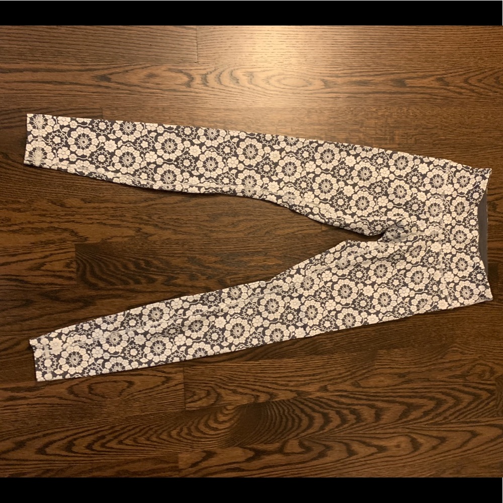 Lululemon floral print pants